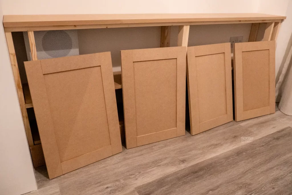 How to build alcove cupboard doors