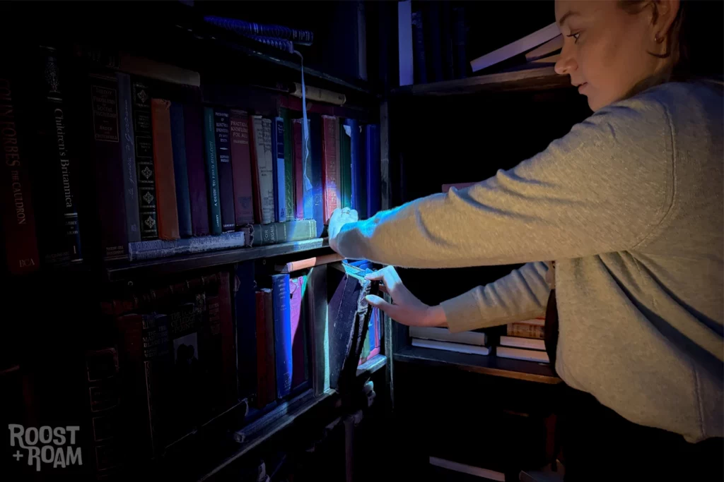Finding hidden doors