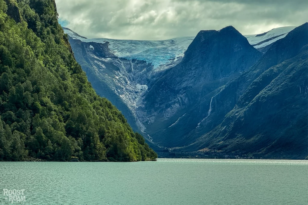 Jostedal Glacier. Bus tour Olden