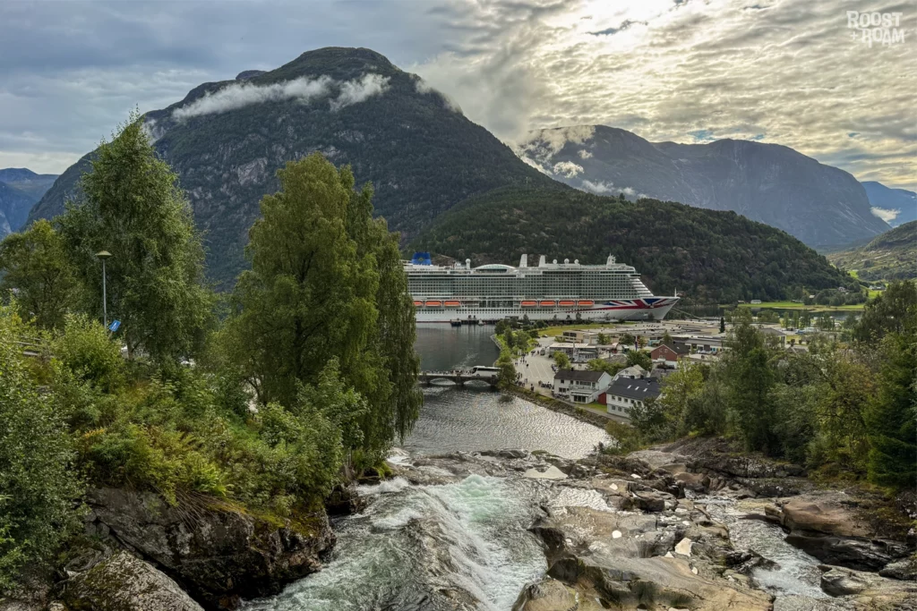 Norweigan fjords cruise guide to Hellesylt
