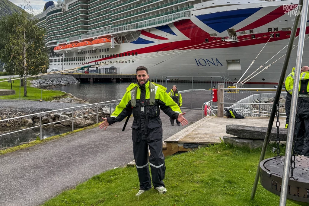 Rib boat excursion Hellesylt suit