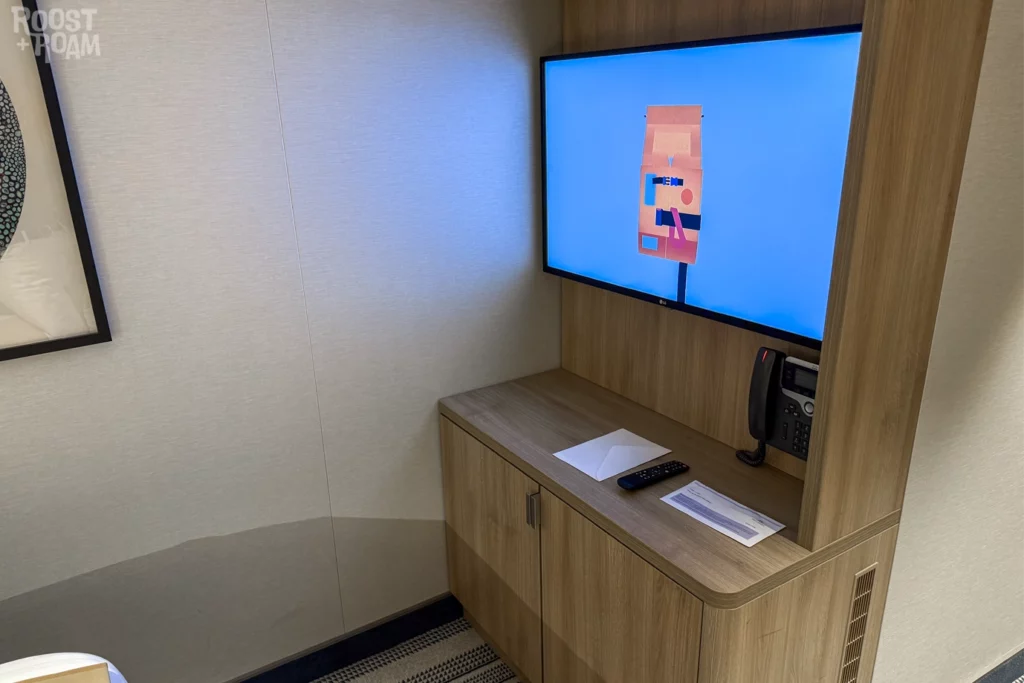 TV area Iona cruise ship cabin