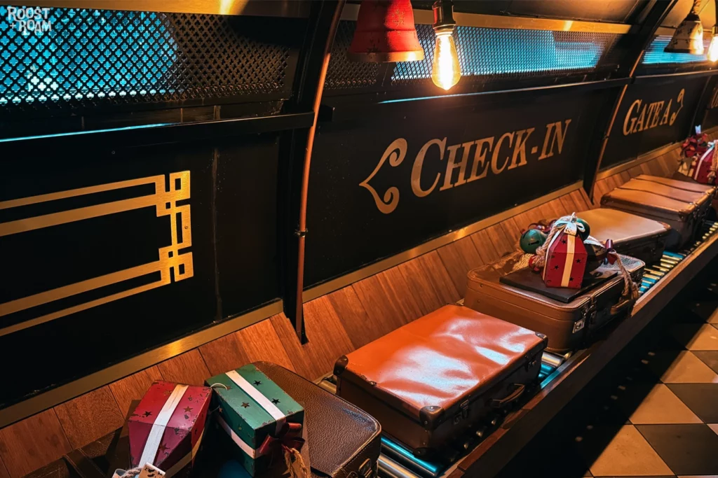 Check in themed Hotel Charles Lindbergh