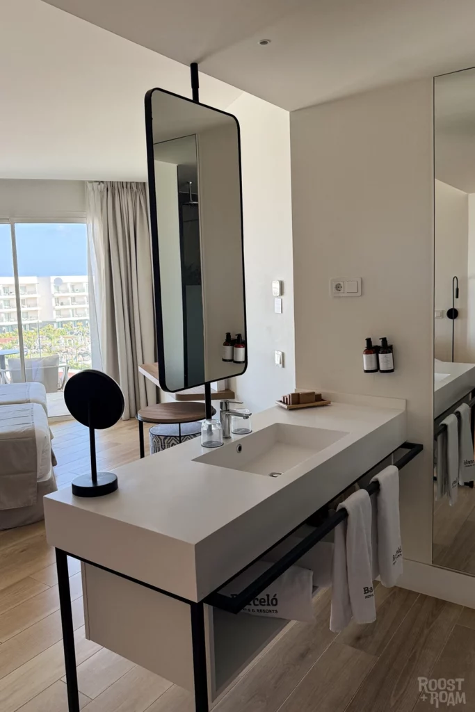 Superior double room review Hotel Barcelo Playa Blanca