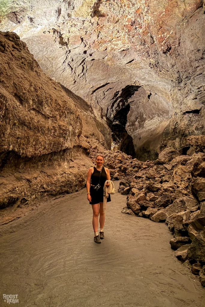 Inside Cueva de los Verdes cave
