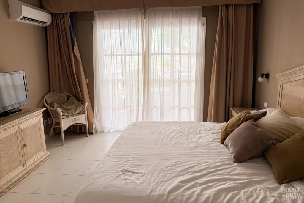 Family room Gran Oasis Resort Tenerife - master bedroom