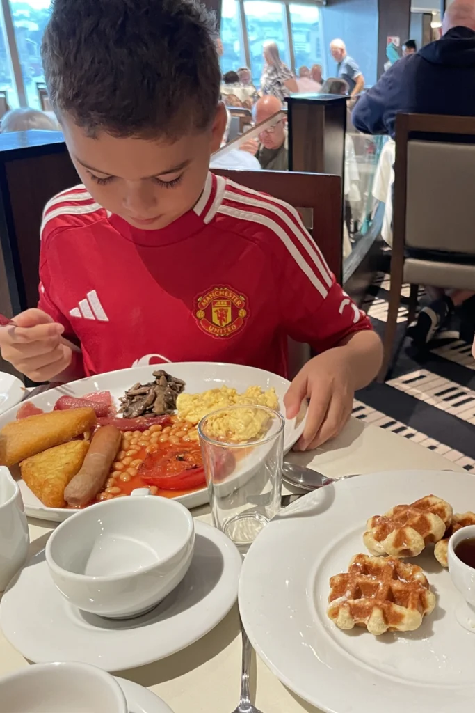 MDR breakfast on MSC Virtuosa