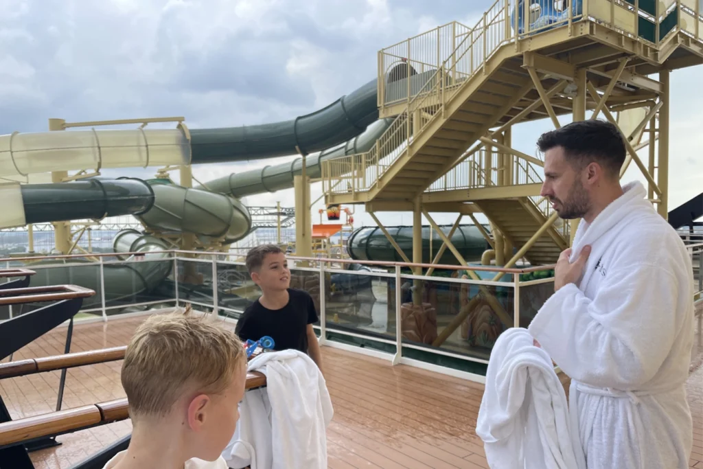 MSC Aurea benefits bath robes